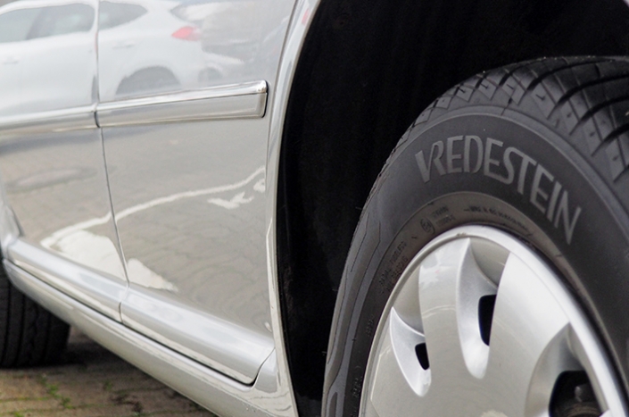 AHD Gebrauchtwagen Fahrzeugaufbereitung Reifen Lack nachher